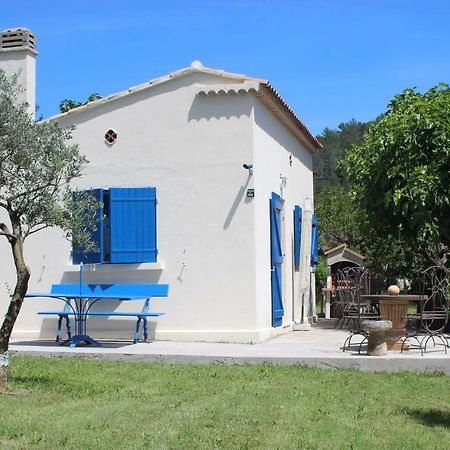 Cottage Provencal Belgentier Экстерьер фото