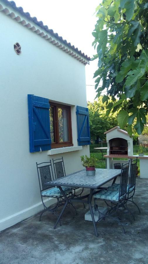 Cottage Provencal Belgentier Экстерьер фото